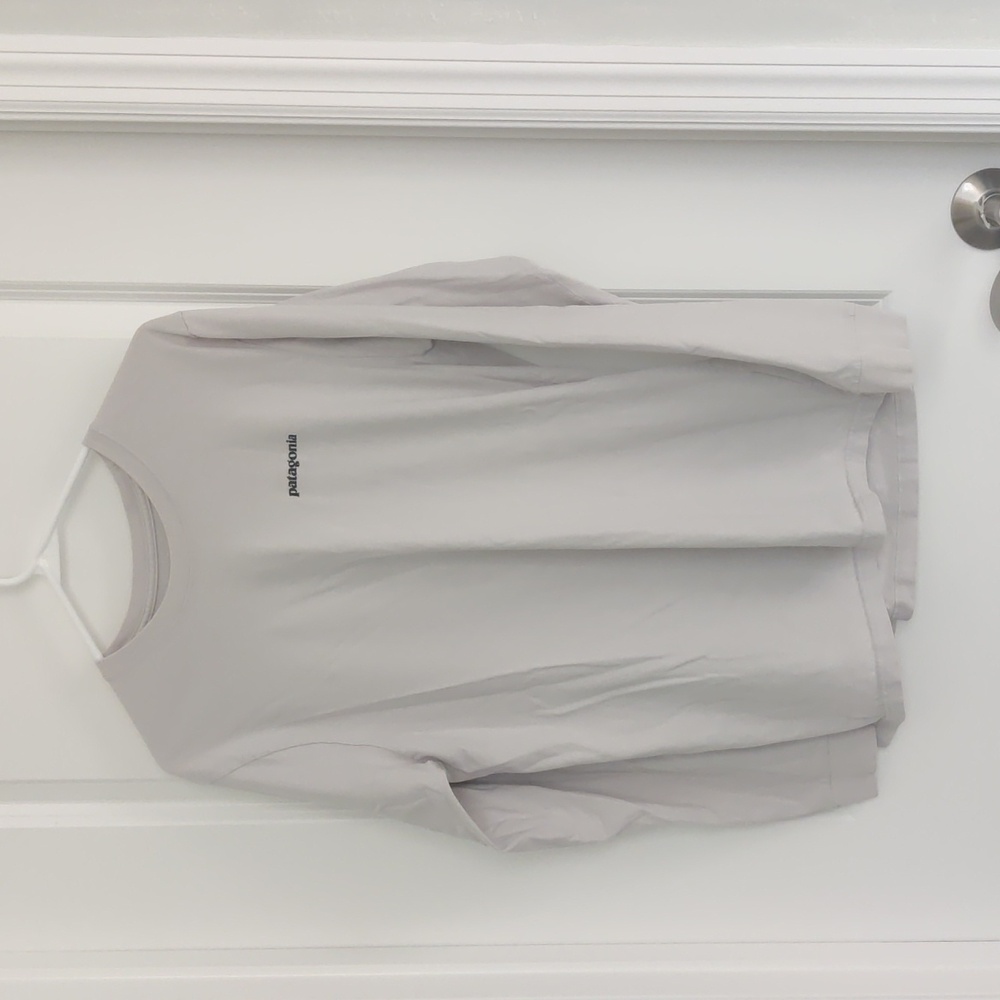 Patagonia Off White Regular Fit Long Sleeve Tee